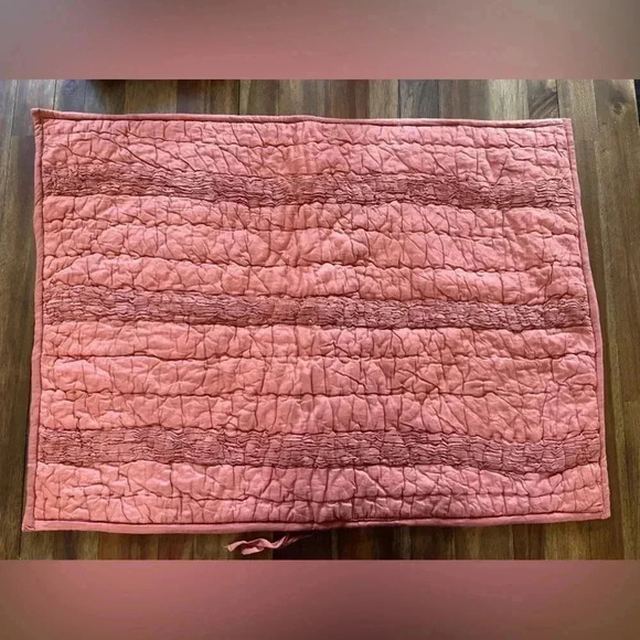 The Company Store pillow sham pair - Picture 2 of 8